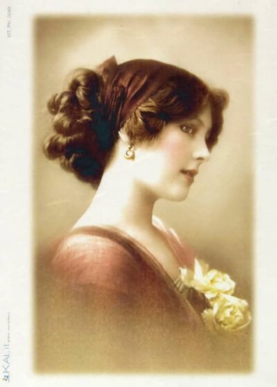 Rice Paper - Brown dress -Brown Hair (22 x 32cm)